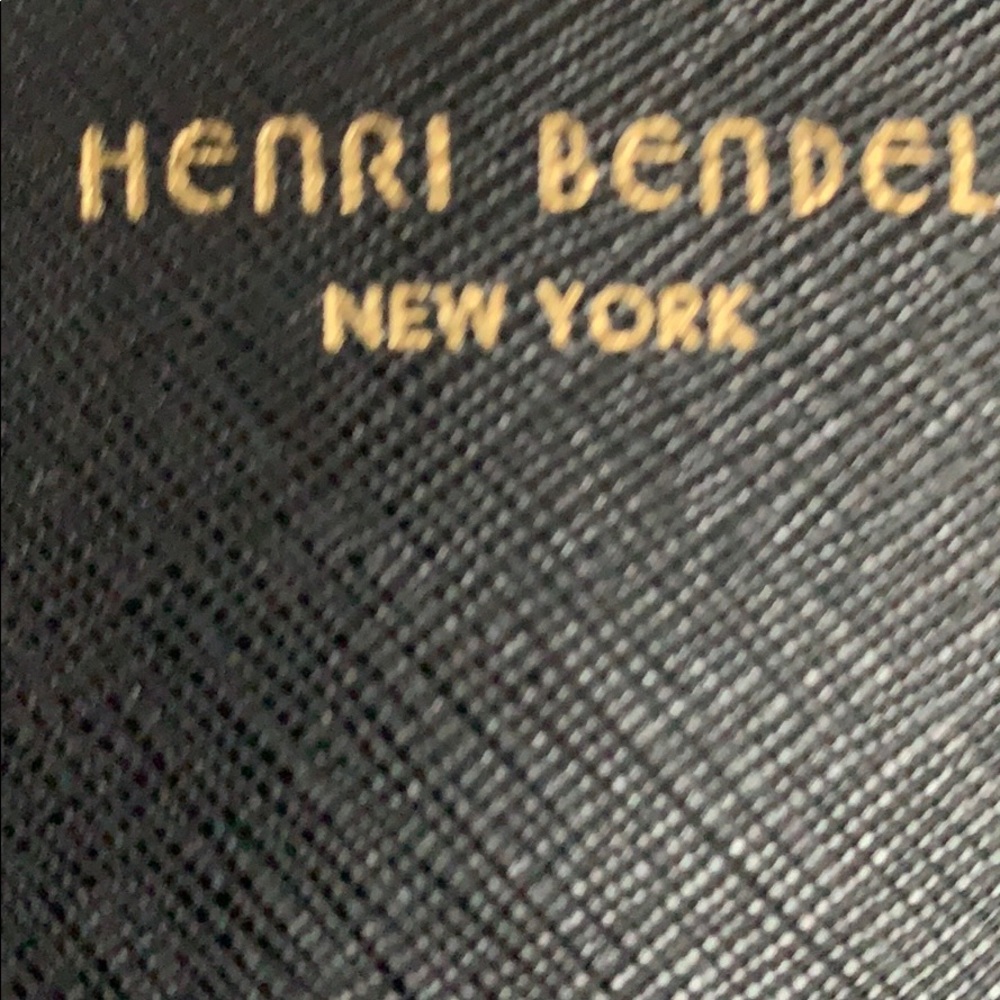 🌟HP🎉Henri Bendel bag🌟 - Picture 2 of 9